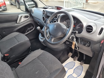 Used Peugeot Partner 2016 for sale - 75993161: Photo