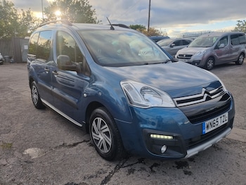 Used Citroen Berlingo 2015 for sale - 76015373: Photo