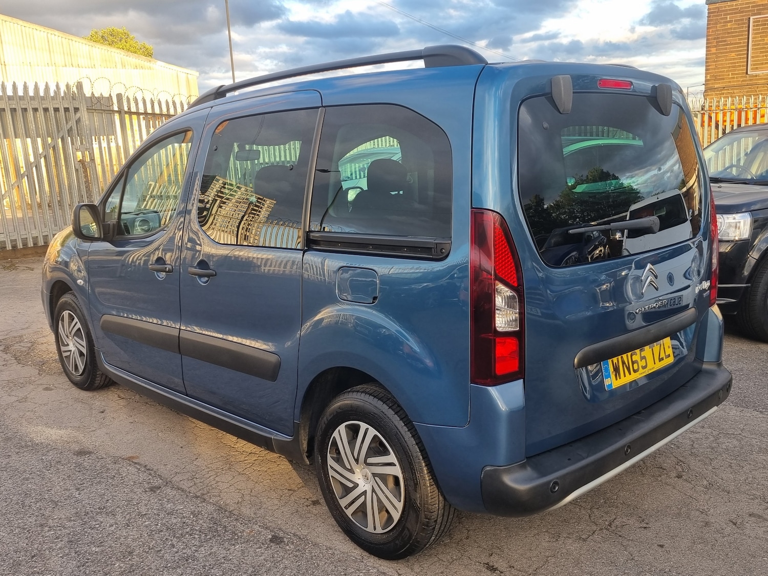 Vehicle 4