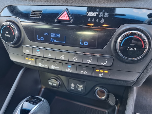 Used Hyundai TUCSON 2018 for sale - 76217649: Photo 19
