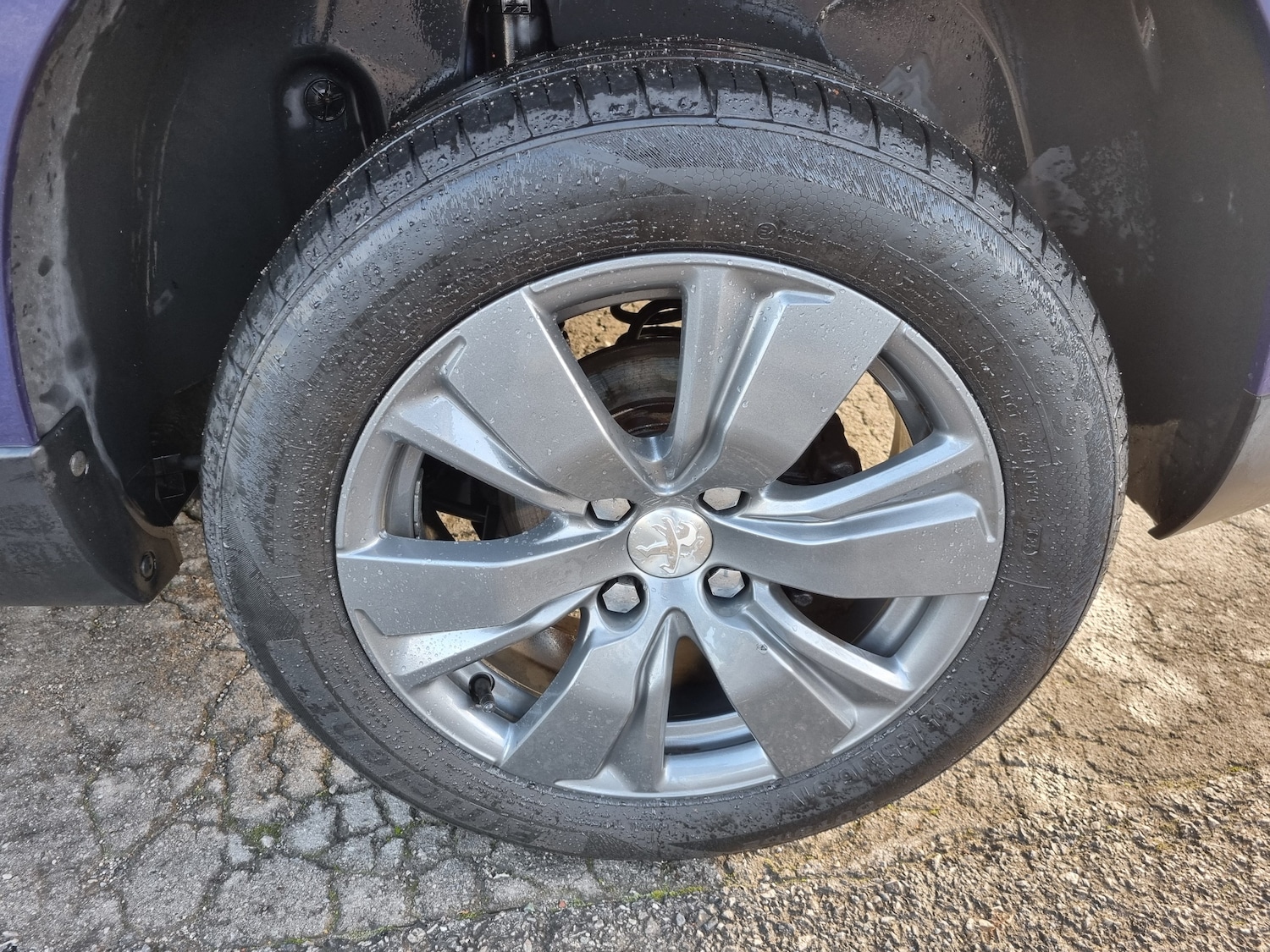 Used Peugeot 2008 2015 for sale - 76804328: Photo 22