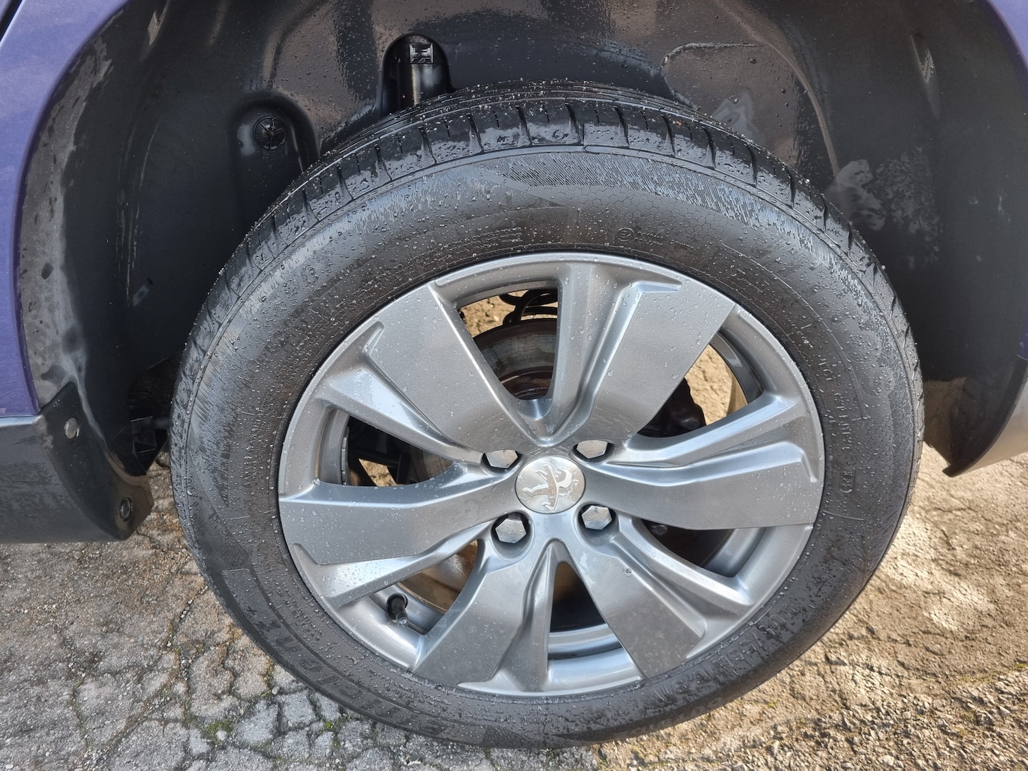 Used Peugeot 2008 2015 for sale - 76804328: Photo 23