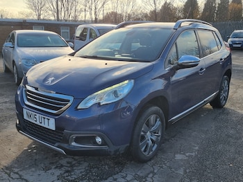 Used Peugeot 2008 2015 for sale - 76804328: Photo