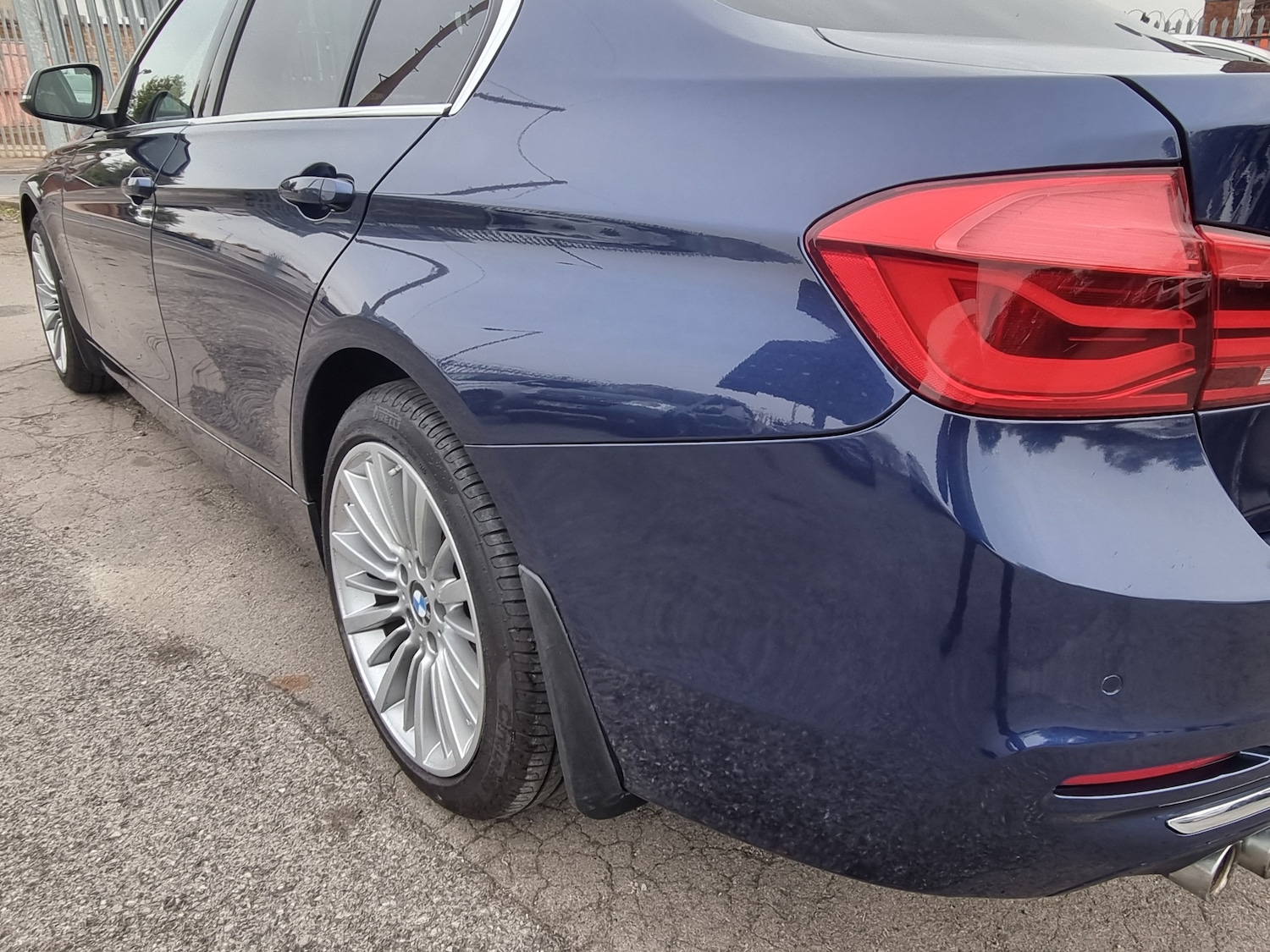 Used BMW 3 Series 2015 for sale - 76313794: Photo 10