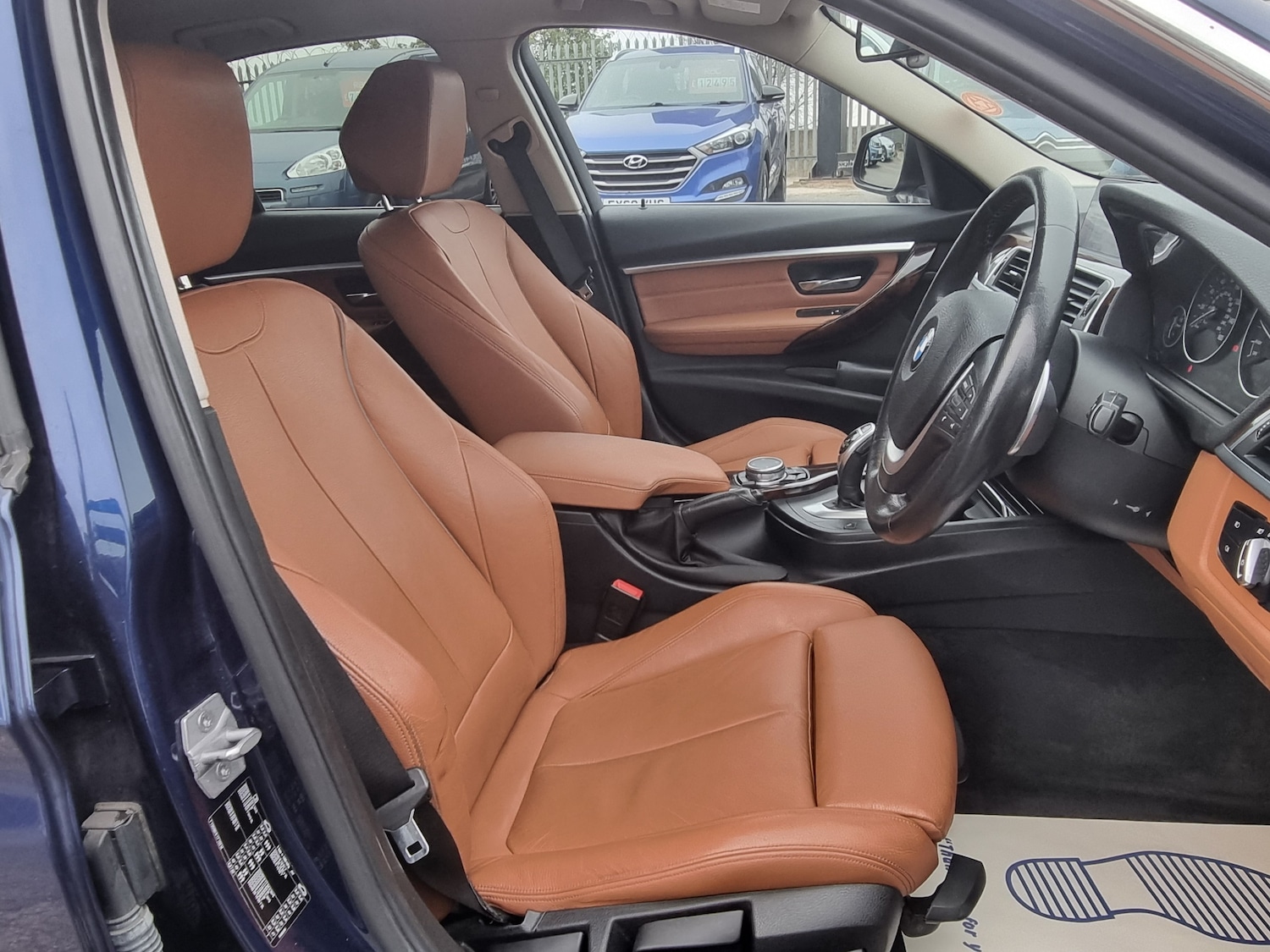 Used BMW 3 Series 2015 for sale - 76313794: Photo 12