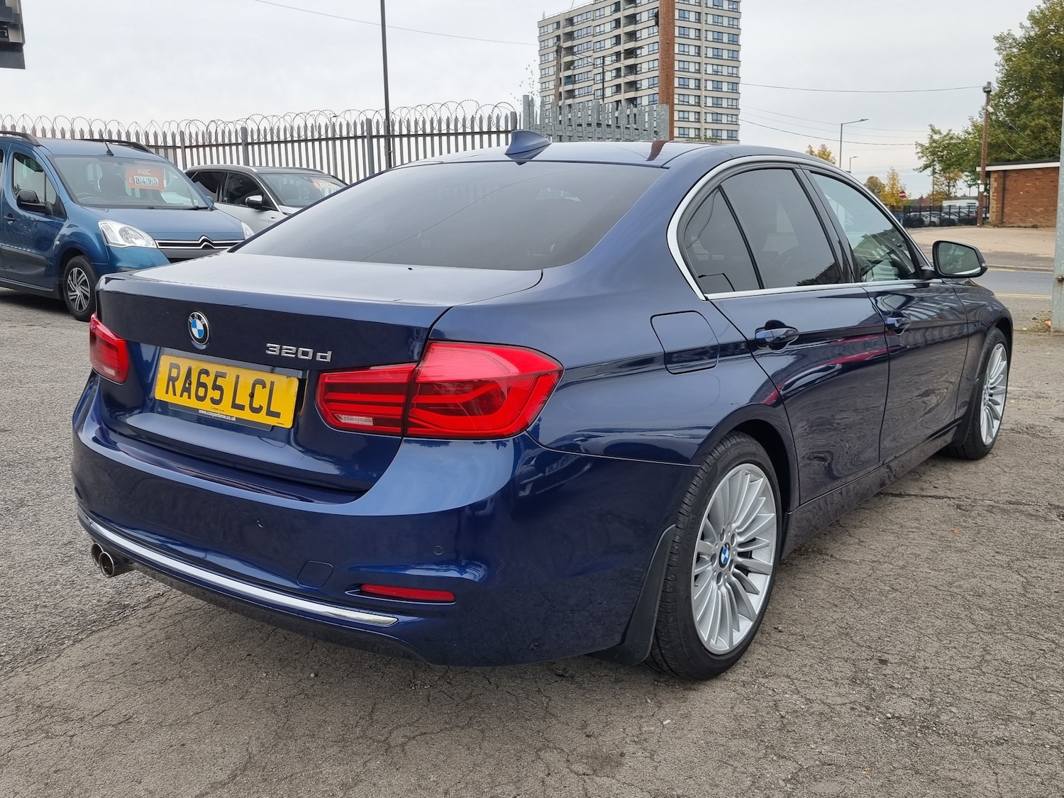 Used BMW 3 Series 2015 for sale - 76313794: Photo 4