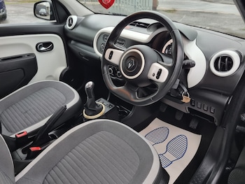 Used Renault Twingo 2015 for sale - 76883937: Photo
