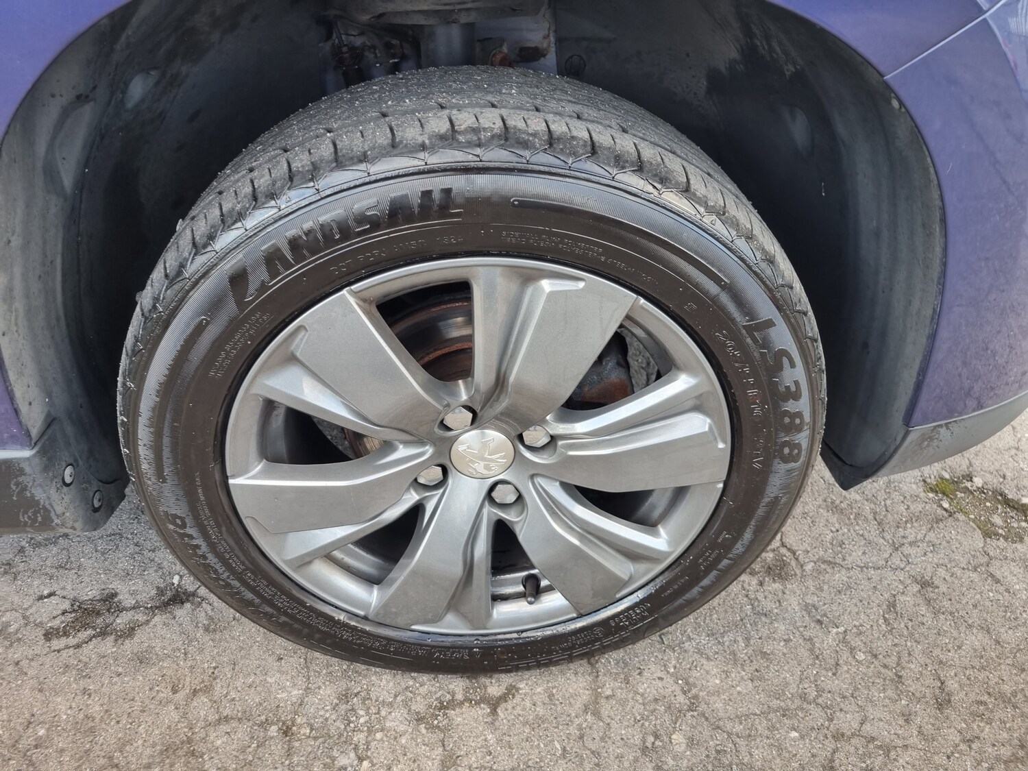 Used Peugeot 2008 2015 for sale - 76625559: Photo 20