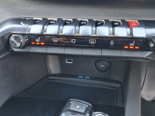 Used Peugeot 3008 2017 for sale - 76191402: Photo 22