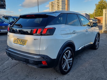Used Peugeot 3008 2017 for sale - 76191402: Photo 4