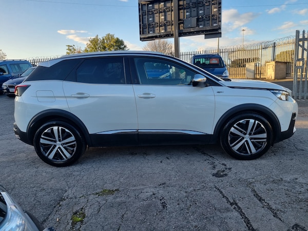 Used Peugeot 3008 2017 for sale - 76191402: Photo 5