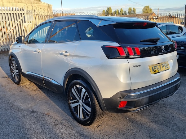 Used Peugeot 3008 2017 for sale - 76191402: Photo 6