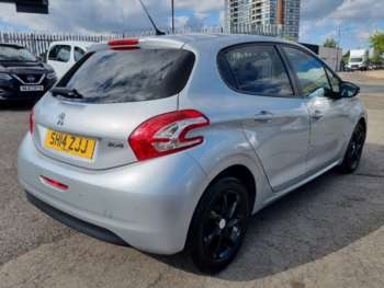 Used Peugeot 208 2014 for sale - 75201643: Photo