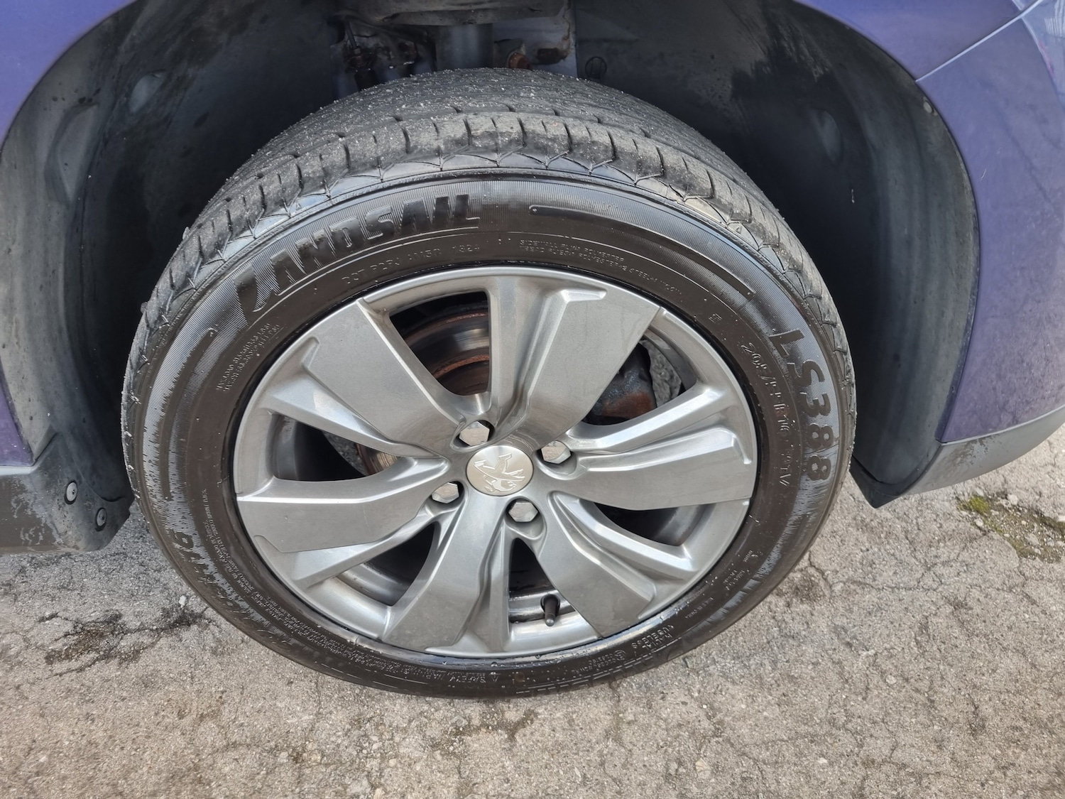 Used Peugeot 2008 2015 for sale - 76609398: Photo 20