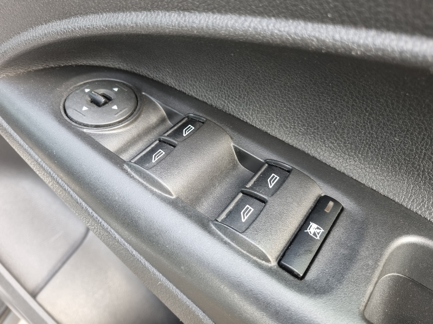 Used Ford Tourneo Connect 2014 for sale - 76376796: Photo 13