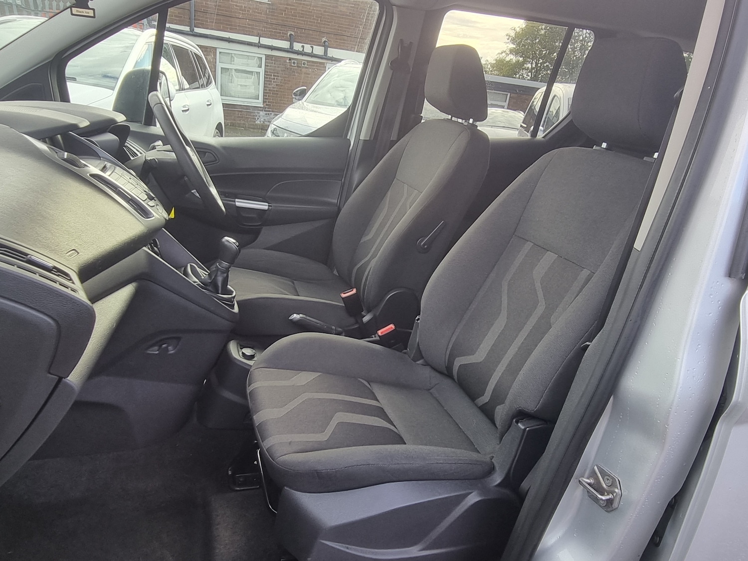 Used Ford Tourneo Connect 2014 for sale - 76376796: Photo 14