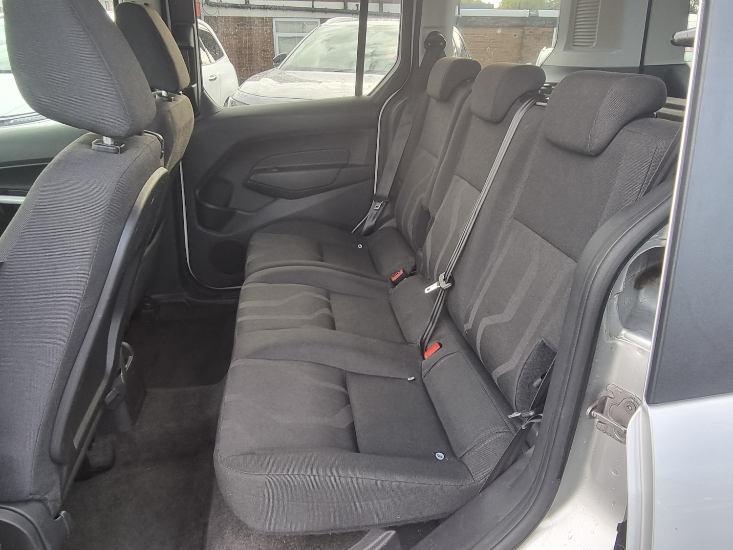 Used Ford Tourneo Connect 2014 for sale - 76376796: Photo 17
