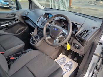 Used Ford Tourneo Connect 2014 for sale - 76376796: Photo