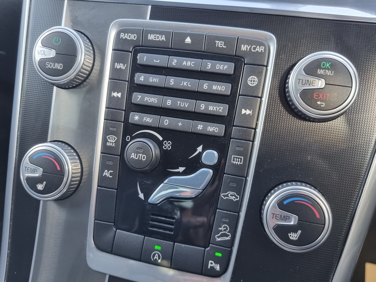 Used Volvo XC60 2015 for sale - 76096293: Photo 12