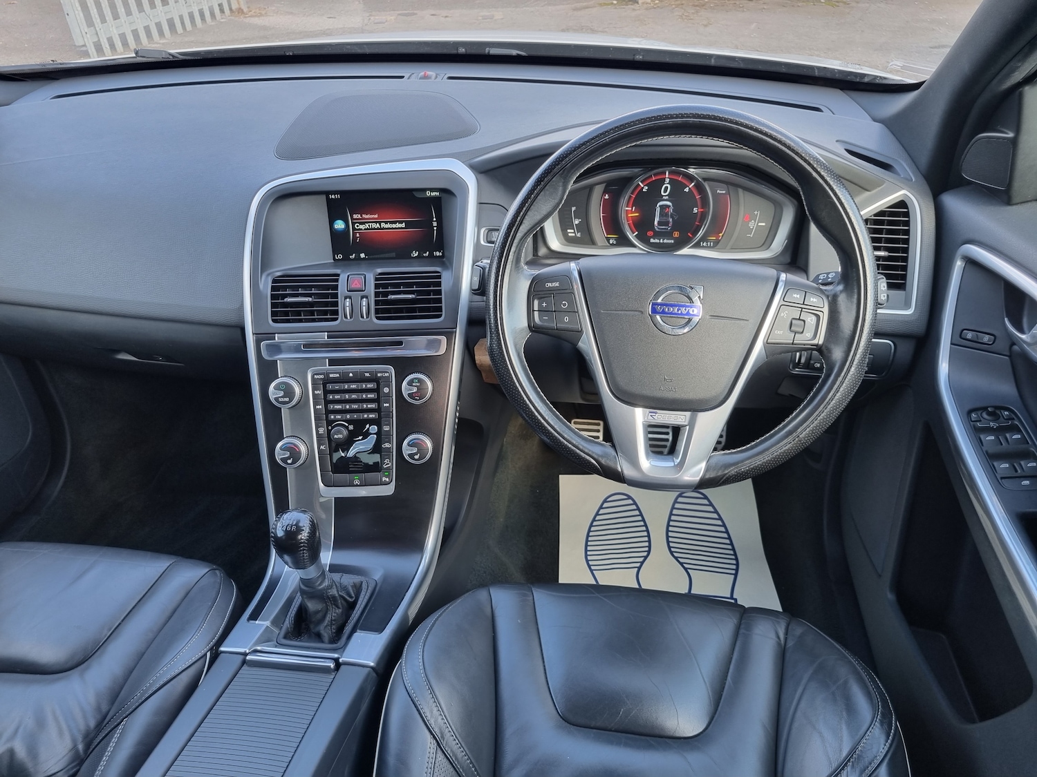 Used Volvo XC60 2015 for sale - 76096293: Photo 9