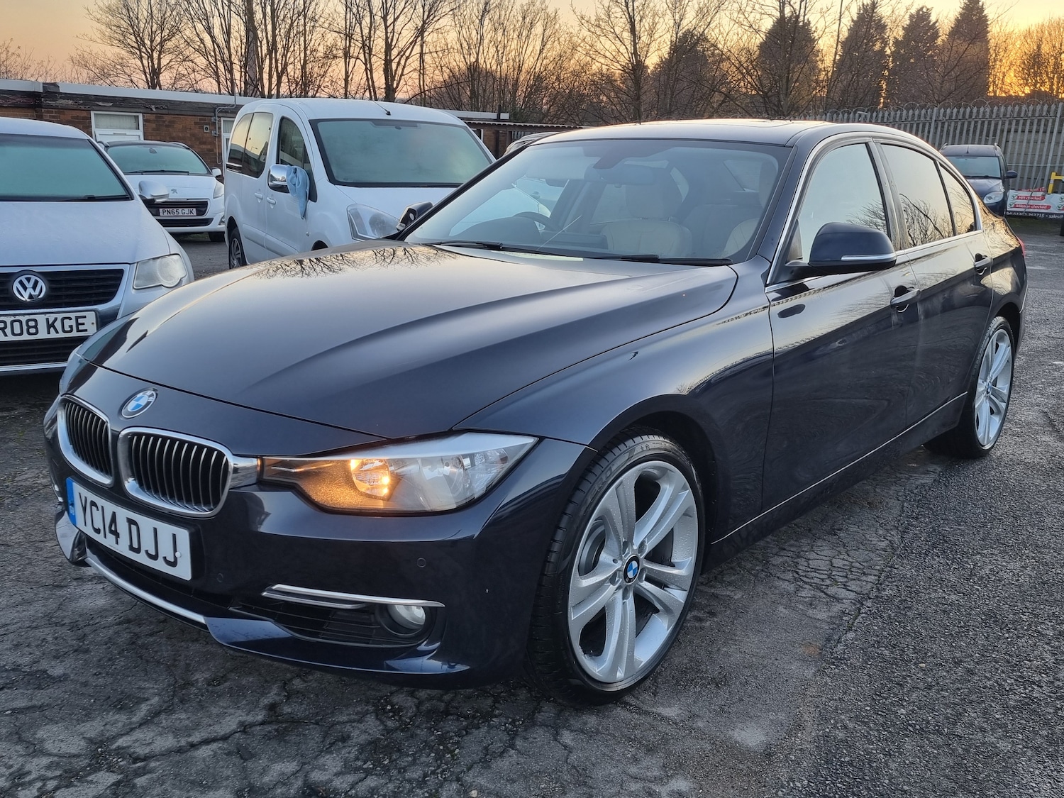 Used BMW 3 Series 2014 for sale - 76804324: Photo 3