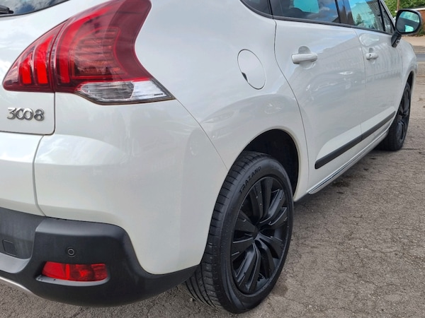 Used Peugeot 3008 2015 for sale - 75054688: Photo 10