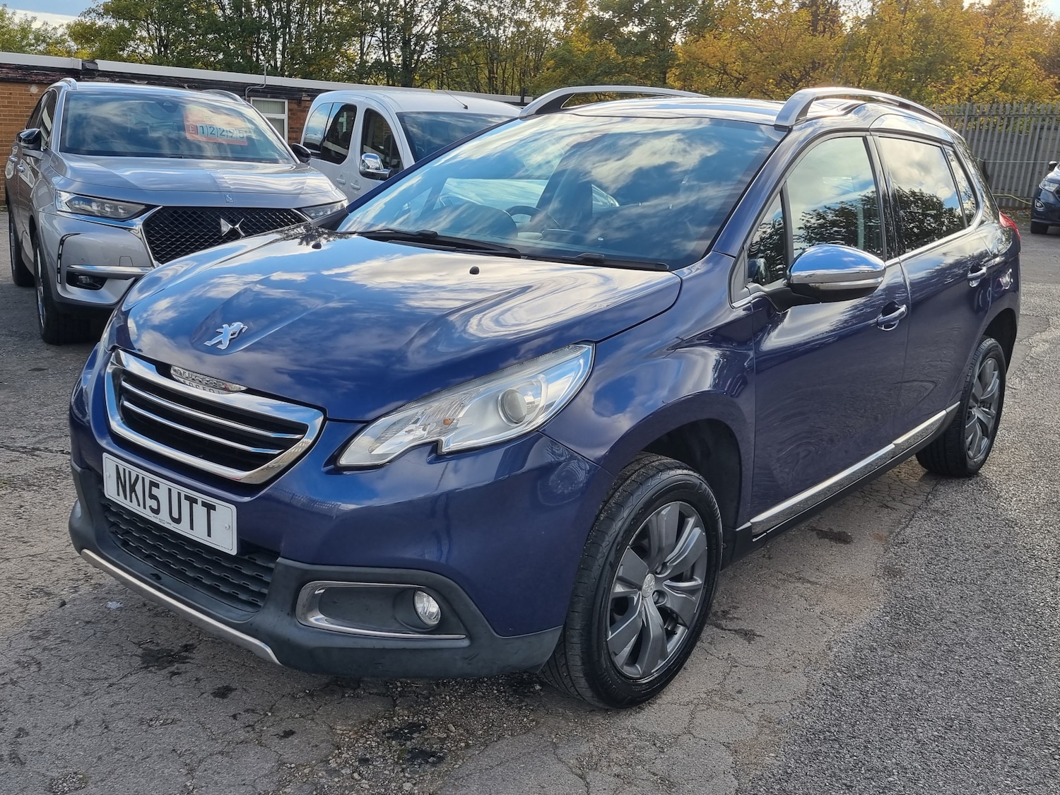 Used Peugeot 2008 2015 for sale - 76376853: Photo 3