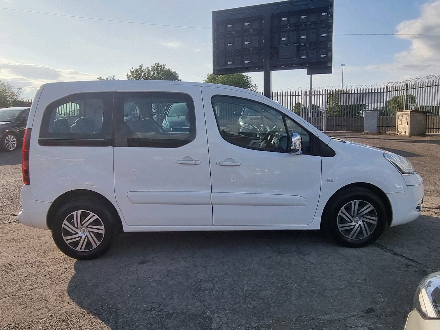 Vehicle 5