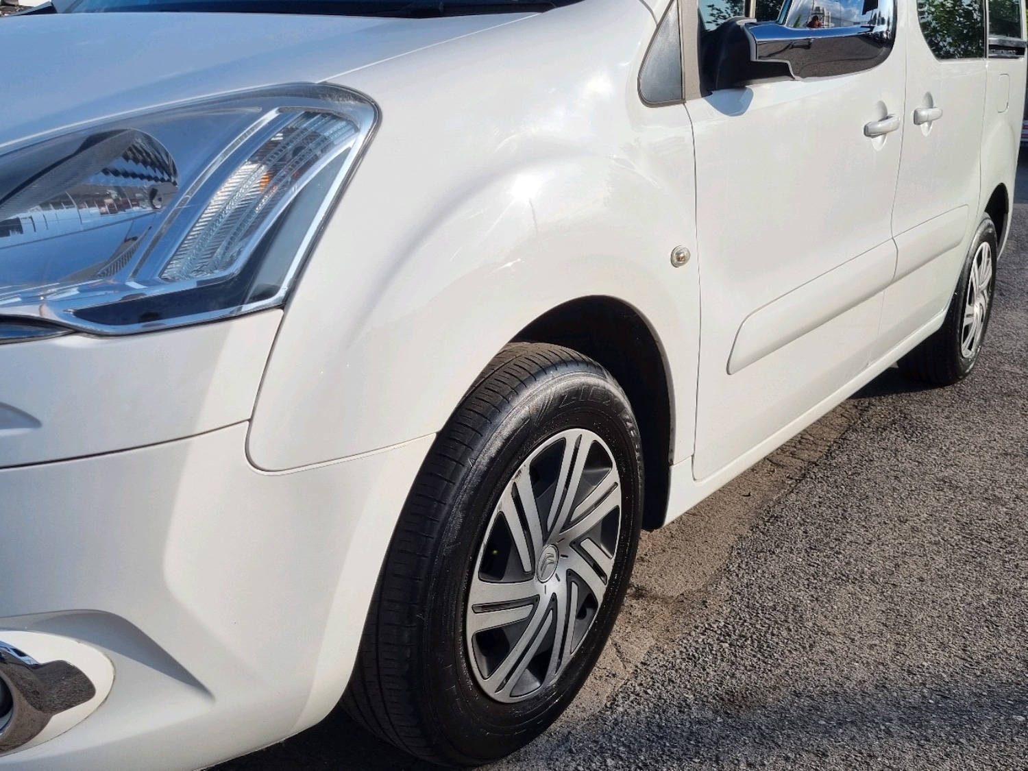 Vehicle 8