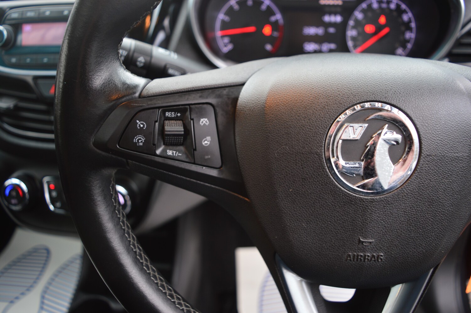 Used Vauxhall Viva 2016 for sale - 77608073: Photo 11