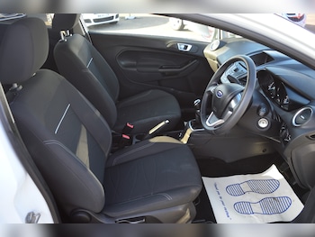 Used Ford Fiesta 2013 for sale - 77688225: Photo