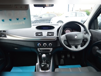 Used Renault Megane 2013 for sale - 78769816: Photo
