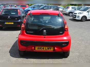 Used Peugeot 107 2014 for sale - 79179718: Photo