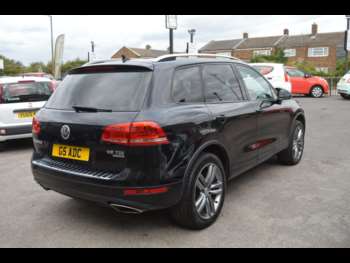 Used Volkswagen Touareg 2012 for sale - 74704101: Photo