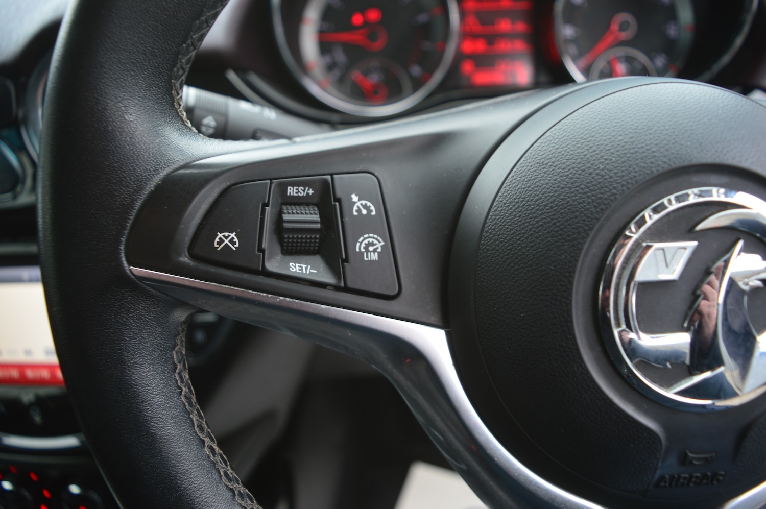 Used Vauxhall ADAM 2013 for sale - 78210536: Photo 14