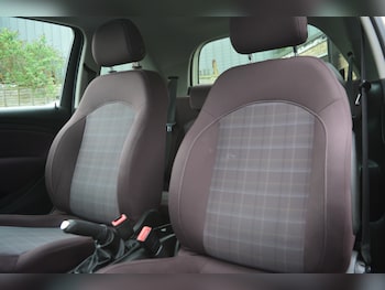 Used Vauxhall ADAM 2013 for sale - 78210536: Photo