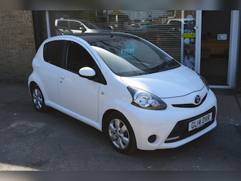 Used Toyota AYGO 2014 for sale - 78673755: Photo
