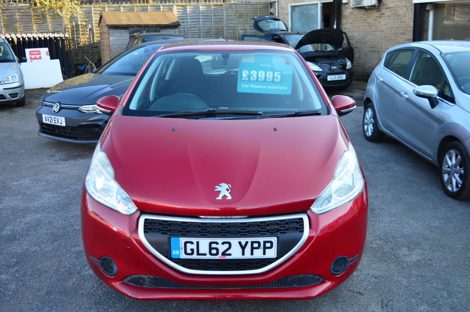 Used Peugeot 208 2013 for sale - 77976112: Photo 1