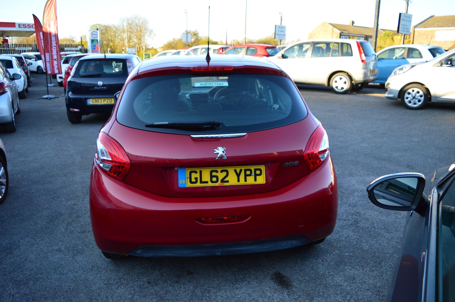 Used Peugeot 208 2013 for sale - 77976112: Photo 2