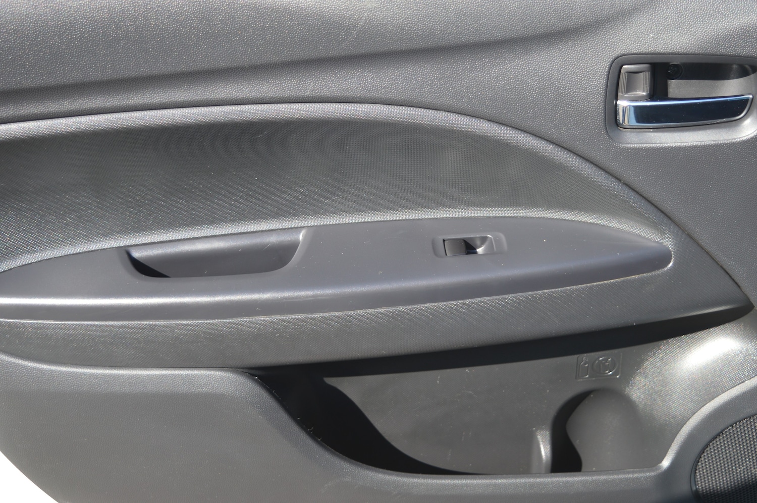 Used Mitsubishi Mirage 2013 for sale - 77026717: Photo 8