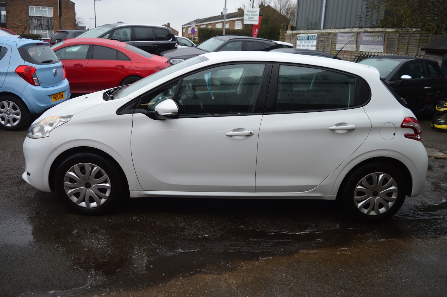 Used Peugeot 208 2015 for sale - 77608046: Photo 5