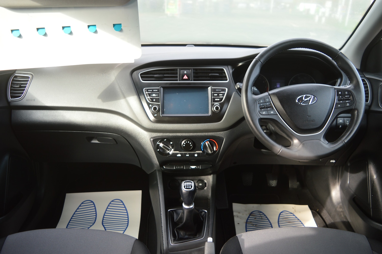Used Hyundai i20 2020 for sale - 76405831: Photo 3