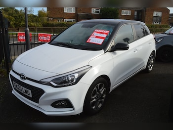 Used Hyundai i20 2020 for sale - 76405831: Photo