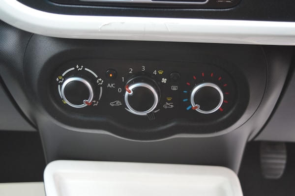 Used Renault Twingo 2015 for sale - 75561328: Photo 13