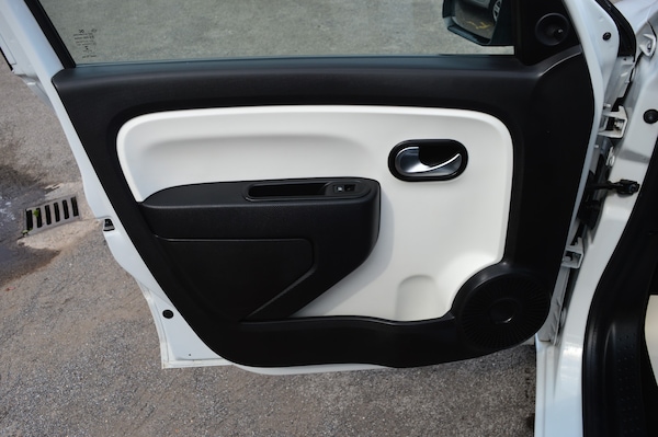 Used Renault Twingo 2015 for sale - 75561328: Photo 15