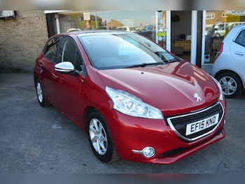 Used Peugeot 208 2015 for sale - 78154820: Photo