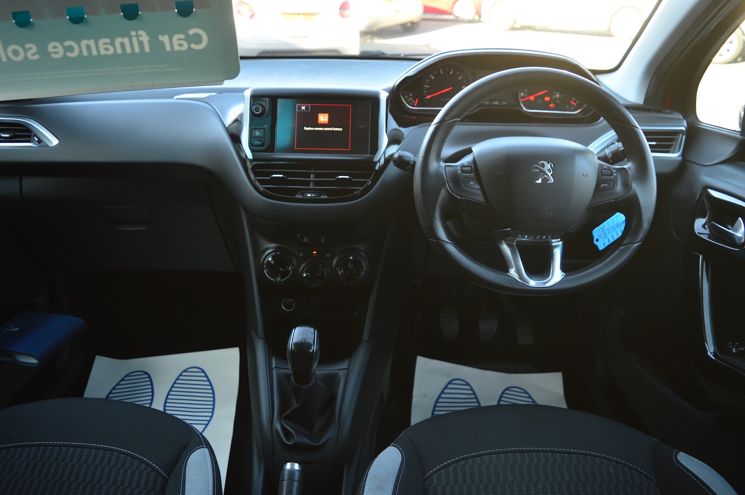 Used Peugeot 208 2015 for sale - 78154820: Photo 3