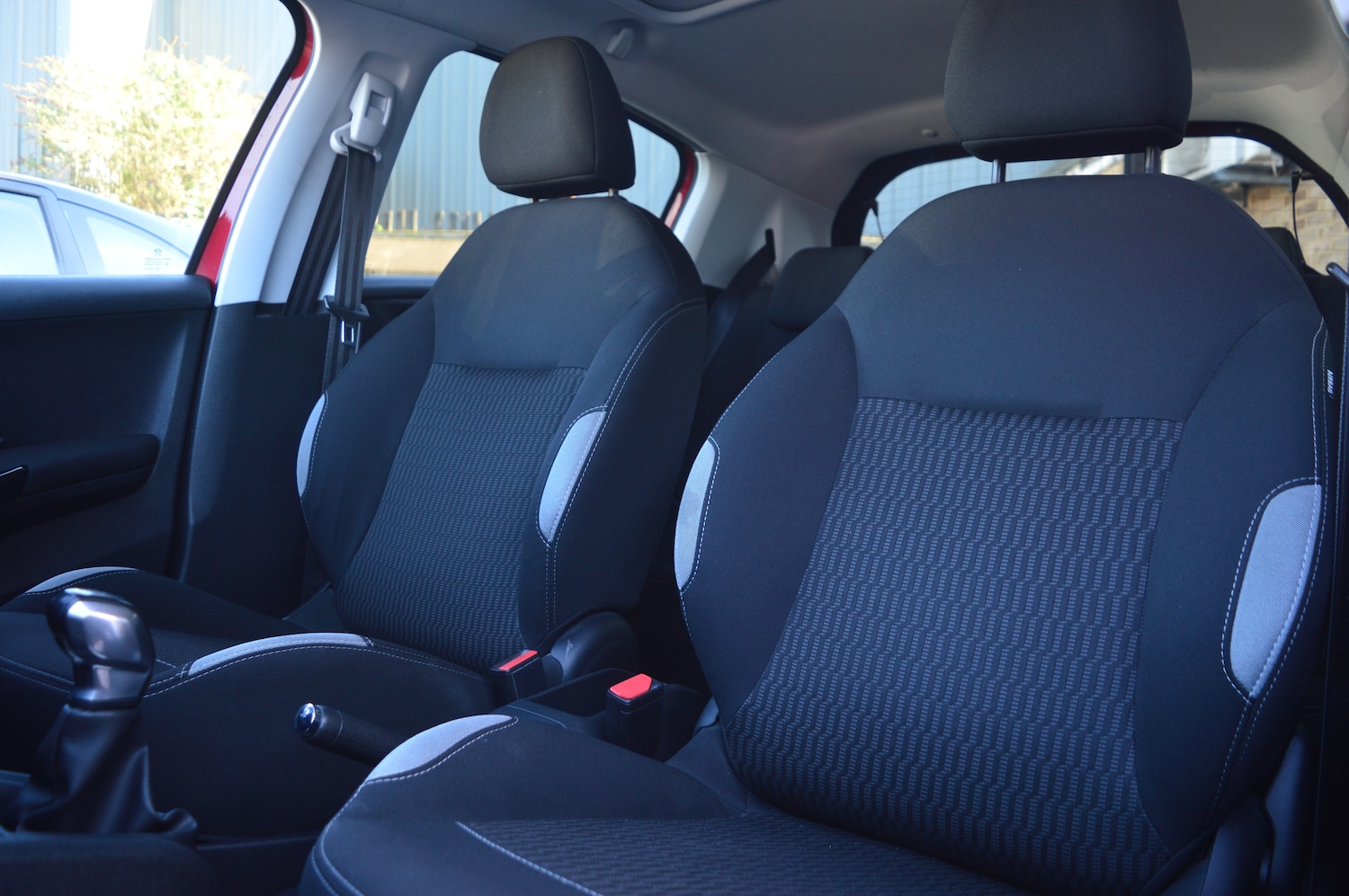 Used Peugeot 208 2015 for sale - 78154820: Photo 9