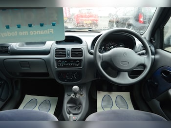 Used Renault Clio 1999 for sale - 77501909: Photo
