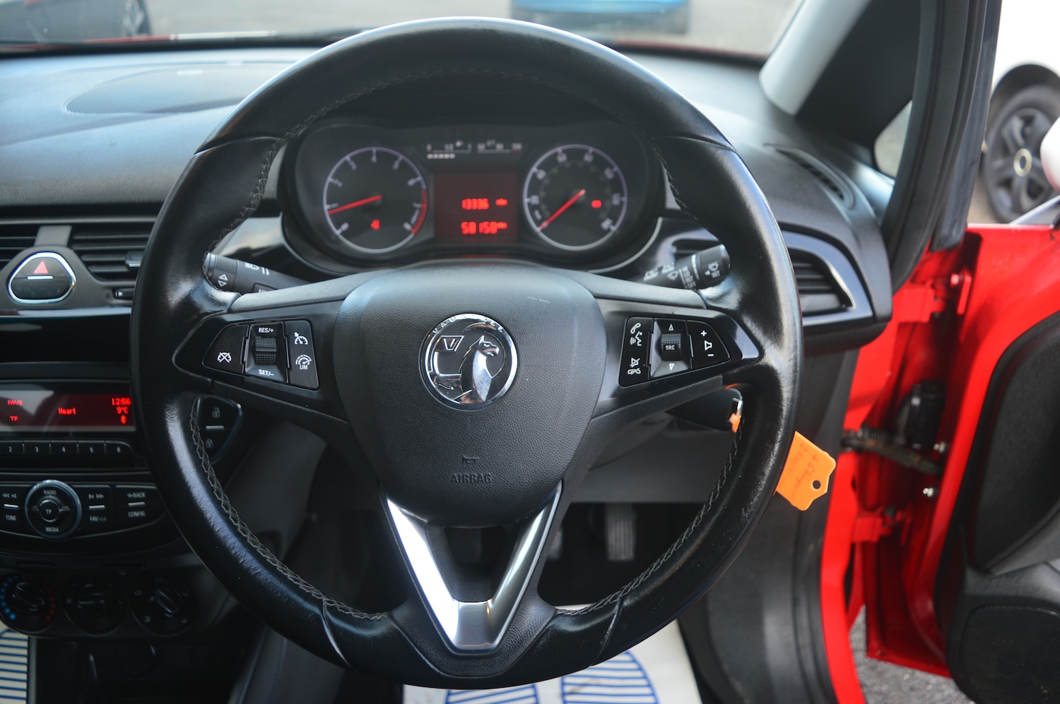 Used Vauxhall Corsa 2015 for sale - 77236188: Photo 10